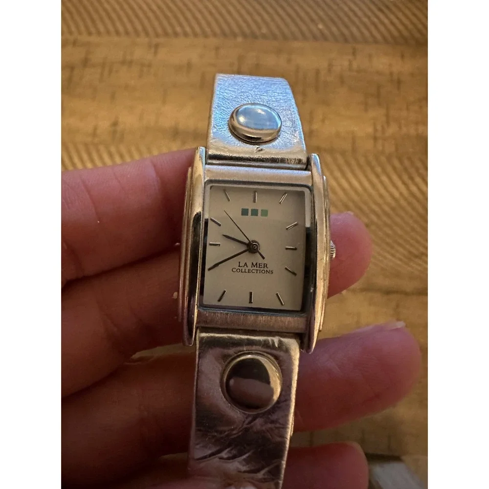 La Mer Collections Silver Rectangle Face Double Wrap Leather Watch